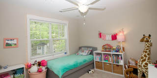 595 E L Ives Drive Gallery 52