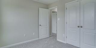 Lovely Townhome with 2 Car Garage Lovely Townhome with 2 Car Garage Gallery 21