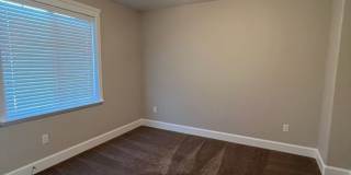 End-Unit Sleepy Ridge Townhome Gallery 13