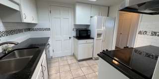 2330 43rd Avenue East - 1 Gallery 26