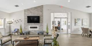 Oaks at Normandy Apartments Gallery 25