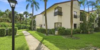 2581 CARAMBOLA Circle N Gallery 1