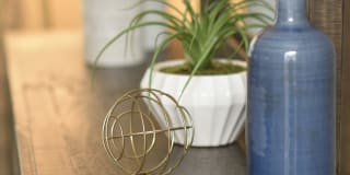 Miller Crest Gallery 12