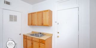 6254 South Western Ave. Gallery 4
