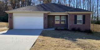 501 Meadowlark St Gallery 1