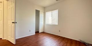 Single Family Home 3 Beds, 2.5 bath, 1 car garage Gallery 14