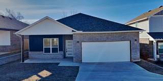 312 W 3rd St Gallery 1