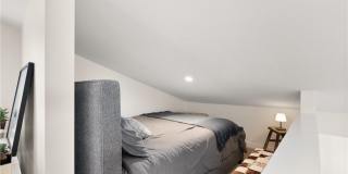 617 Acacia Avenue 1/2 Gallery 16