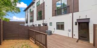 Luxury with contemporary style! This 3 bedroom 3.5 bath Condo in the East End Optimist Park Community of Charlotte is a gem! Gallery 24