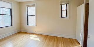 3525 N Wilton Gallery 18