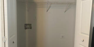 Room in 3 Bedroom Home at Tennyson Dr Gallery 27