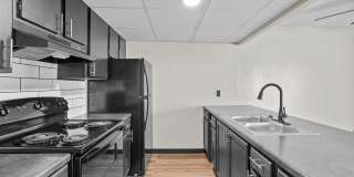 Bay City Flats Gallery 6