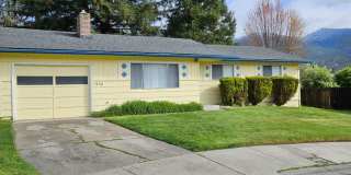 Beautiful Remodeled Home. Gallery 1