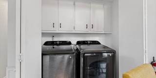 Updated 3 bedroom duplex near Greenbelt! Gallery 32