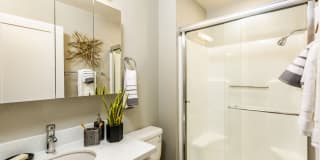 The Marc @ 1600 Gallery 7