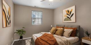 Lake Forest Apartments Gallery 7