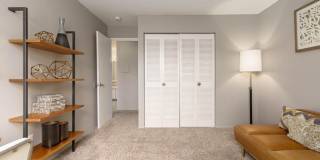 Waterford Square Gallery 18