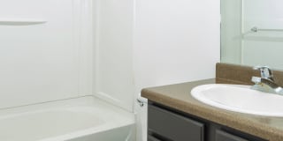 Wilshire Place Apartments Gallery 38