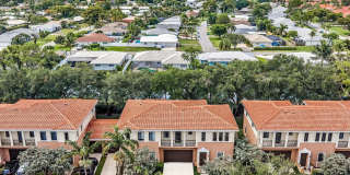 2414 Venetian Way Gallery 24