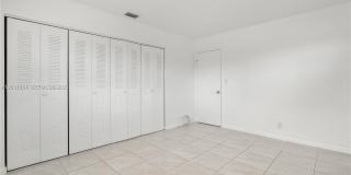 856 SW 10th St Gallery 13