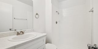 San Merida Gallery 17