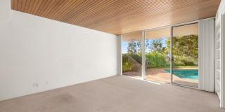 590 N Tigertail Rd Gallery 7