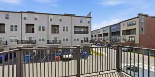 Modern 2BR/2.5BA Townhome in Ashburn Gallery 3