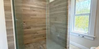 Beautifully Renovated 3BR Home Near Downtown and OSU Gallery 10