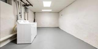 1513 E MOYAMENSING Avenue Gallery 24