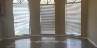 [3/2/3 READY FOR LEASE] Gallery 1
