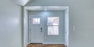 New Construction in Varenna Landing! Storm shelter and lawn care included! Gallery 5