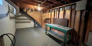 11909 Homestead Avenue Gallery 15