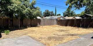 Charming 3 Bed / 2 Bath Home in the Tower District Gallery 20
