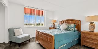 Tennis Towers Apartments Gallery 13