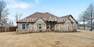Beautiful and Spacious Home! Gallery 1