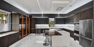 10223 NW 75th Ter Gallery 20