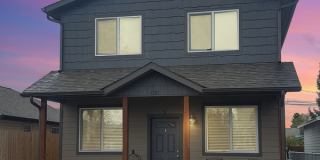 2207 Strand Gallery 1