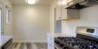 303 Farmers Lane - Fully Renovated! Gallery 4