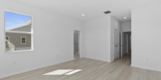 4404 Longwood Lake Square Gallery 33
