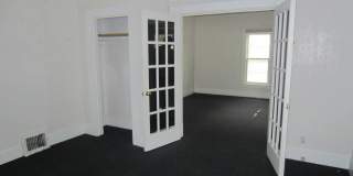 943 E Delmar St Gallery 11