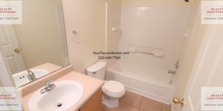 Valencia Rd & Headley Rd 3/2 - Coming Soon - All tile floors and updated kitchen Gallery 24