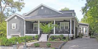 Luxury Furnished 4-bedroom home Gallery 1