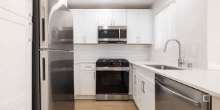 Oak Park Apartment Homes Gallery 10