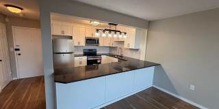 80 Salisbury St Unit 608 Gallery 1