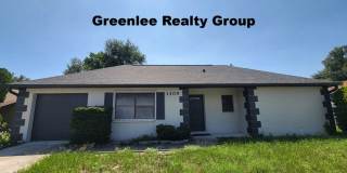 Don't miss this 2 Bed/ 1 Bath home in Holiday Lake Estates! Gallery 1