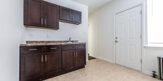 500 S Laramie Gallery 15