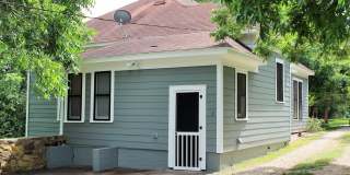 812 Burleson Street Gallery 13