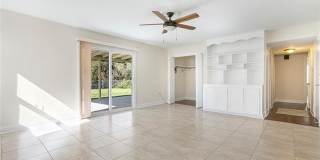312 WESTMEADE Drive Gallery 8