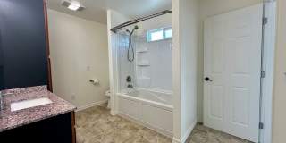 Fresh & Spacious 4 Bed / 2 Bath Home on Oversized Lot – McKinleyville - $2650 Gallery 12