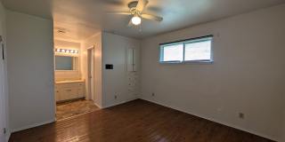 1/1 Triplex / Easy Access to I-35 / Fridge / No Carpet / CISD 1/1 Triplex / Easy Access to I-35 / Fridge / No Carpet / CISD Gallery 32